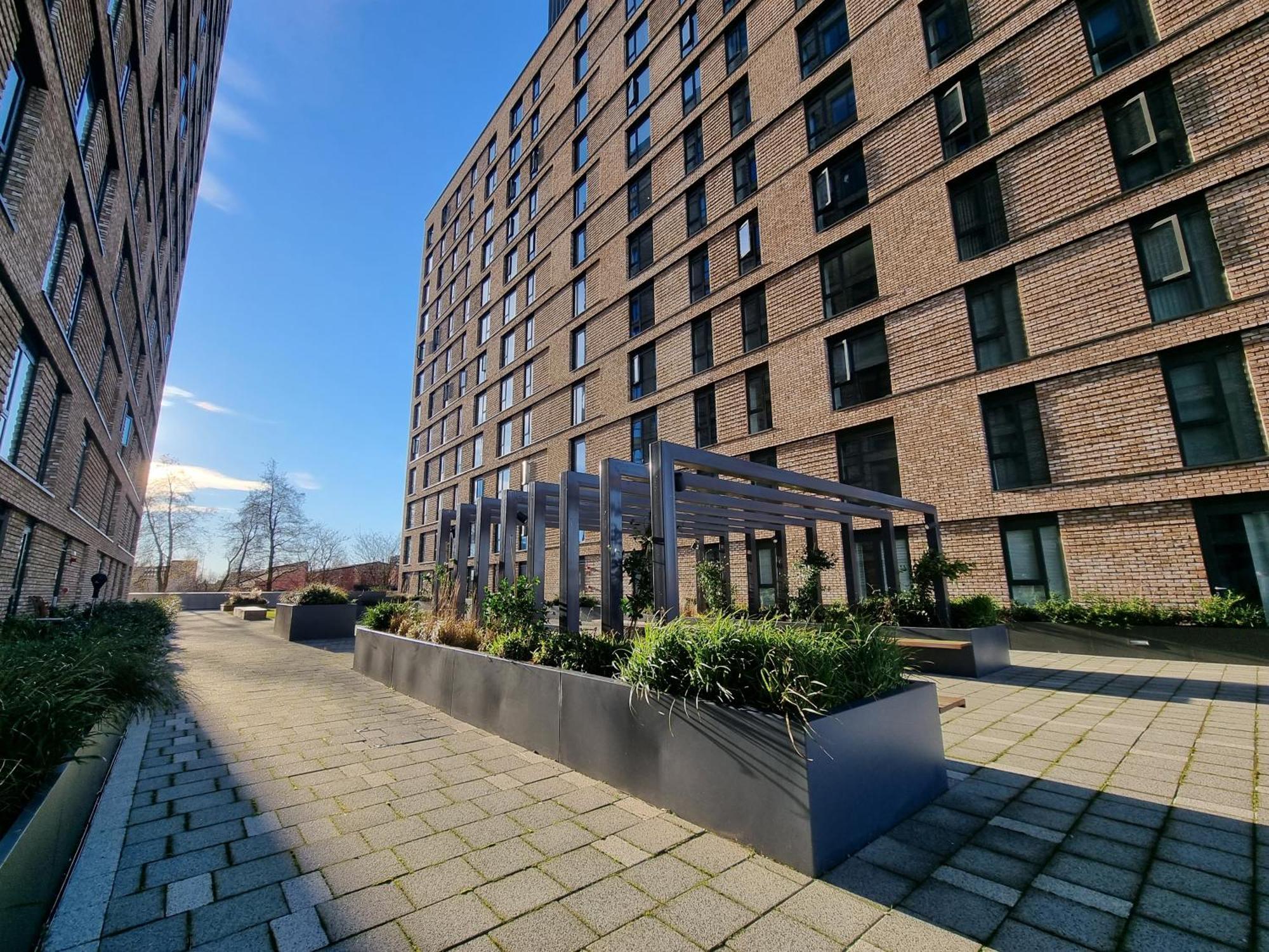 Trafford Suite Modern 1 Bed With Cinema Room Manchester Eksteriør billede