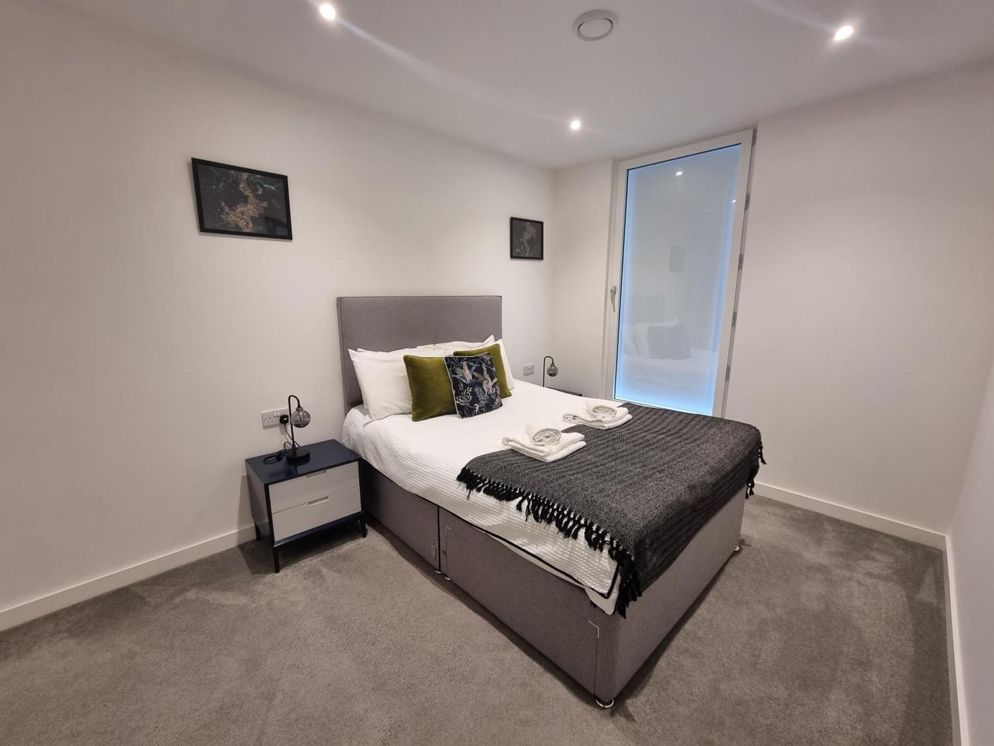 Trafford Suite Modern 1 Bed With Cinema Room Manchester Eksteriør billede