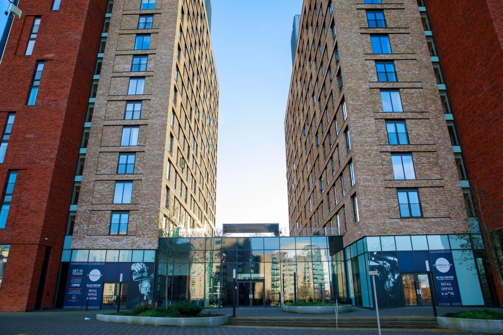 Trafford Suite Modern 1 Bed With Cinema Room Manchester Eksteriør billede
